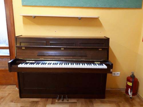 Read more about the article Nowe pianino